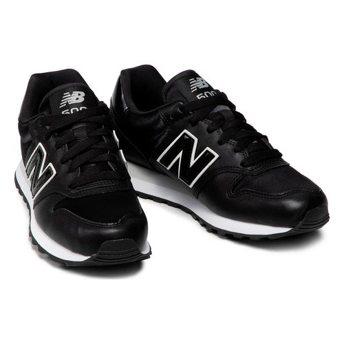 Calzado deportivo casual New Balance negro para dama