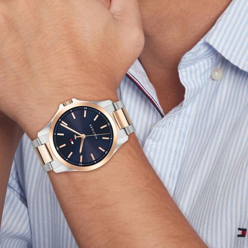 Reloj Tommy Hilfiger análogo metálico bicolor para hombre