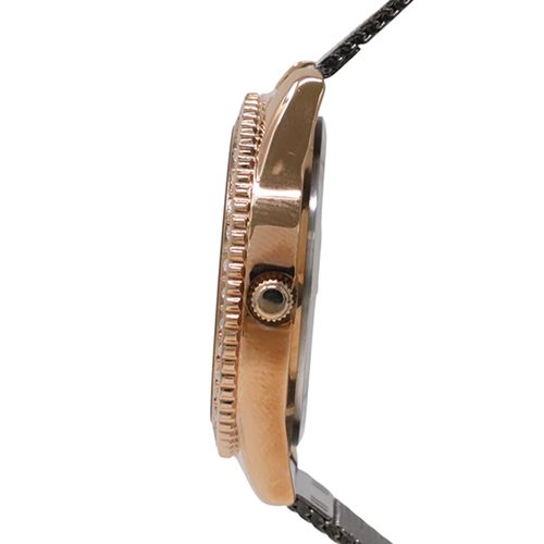 Reloj Q&Q análogo de metal color negro para mujer