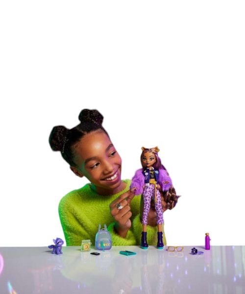 Muñeca de moda Monster High con mascota Count Fabulous y accesorios